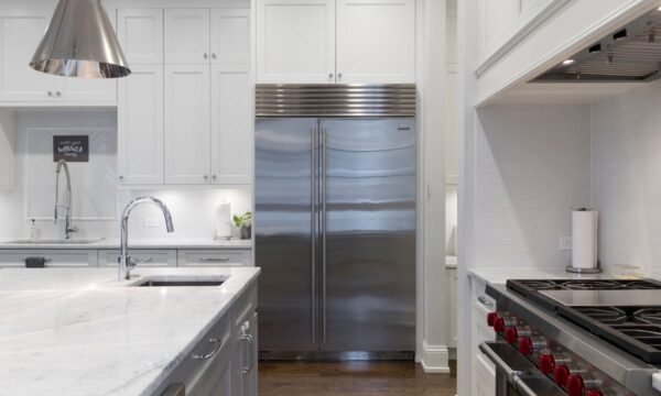 Handleless Kitchens: Sleek Design for Modern Living