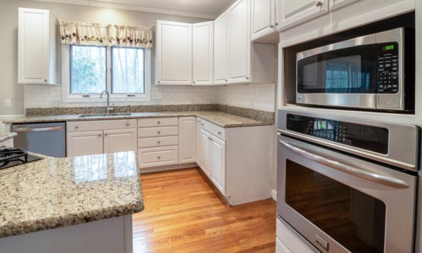 Small Kitchen, Big Ideas: Making the Most of Limited Space