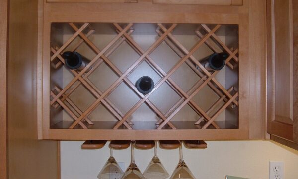 Replacing vs Refacing Kitchen Cabinets: Which Is Right for You?